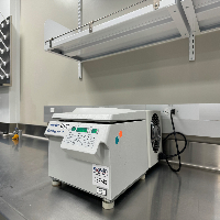 Eppendorf 5417R Refrigerated Centrifuge image 0